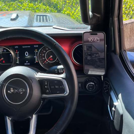 Jeep Gladiator Phone Mount