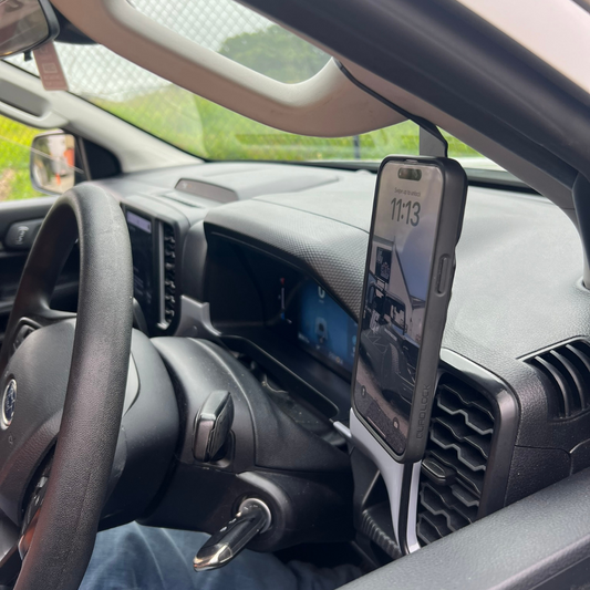 2022-2024 Ford Everest Phone Mount