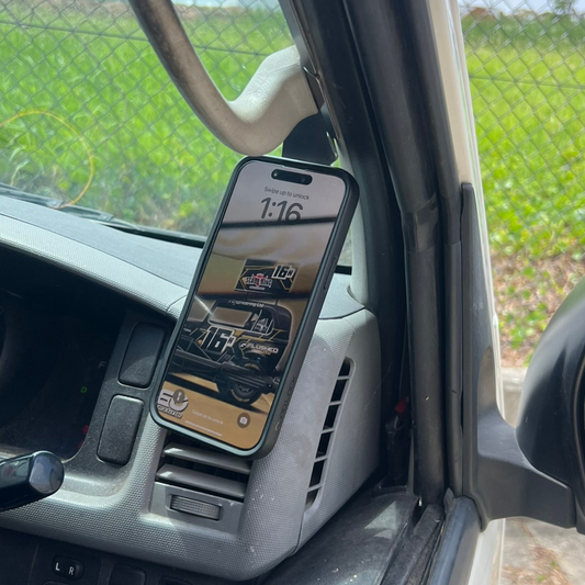 2004-2018 Toyota HiAce Phone Mount